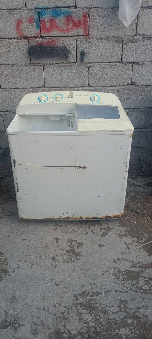 ملحق جديدشرط فقط ملحق مترين اونص بدون سنك غسله شغاله ساحبه شغاله ***********كربلاه حي العسكري
