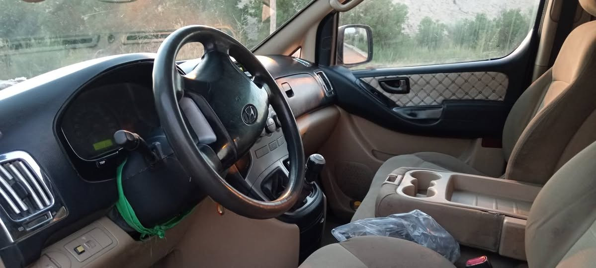 السلام عليكم ستاركس ٢٠٠٩مفتوح كفاله عده المأشرهن بالصوره مكينه بخار خفيف بدون تنقيص والتبريد يرادلهه كمبريسر والباقي كفاله عنوان بابل محاويل للاستفسار الاتصال على الرقم ***********السعر 135وبيهه مجال
