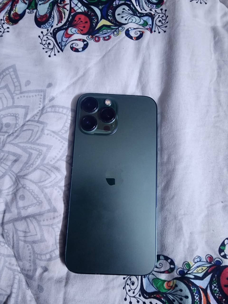 ايفون 13 برو ماكس الجهاز اكتف مبدل ضهر بطاريه 100 ذاكره 256 ويا كارتونه واتساب ***********
