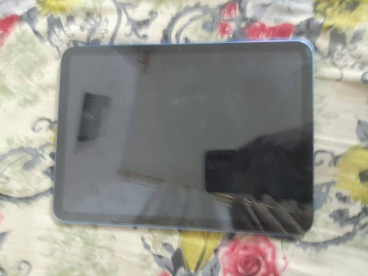 السلام عليكم إييباد الجيل العاشر ذاكره 64جاز نضيف مبدل كلاس والدكمه لتشغل وطفي واكفه تصليحه 25بطاريه 85بوبجي 60افريم للبيع أو مراوس سعر 260وبي مجال مكاني فلوجه رقم الهاتف ***********
