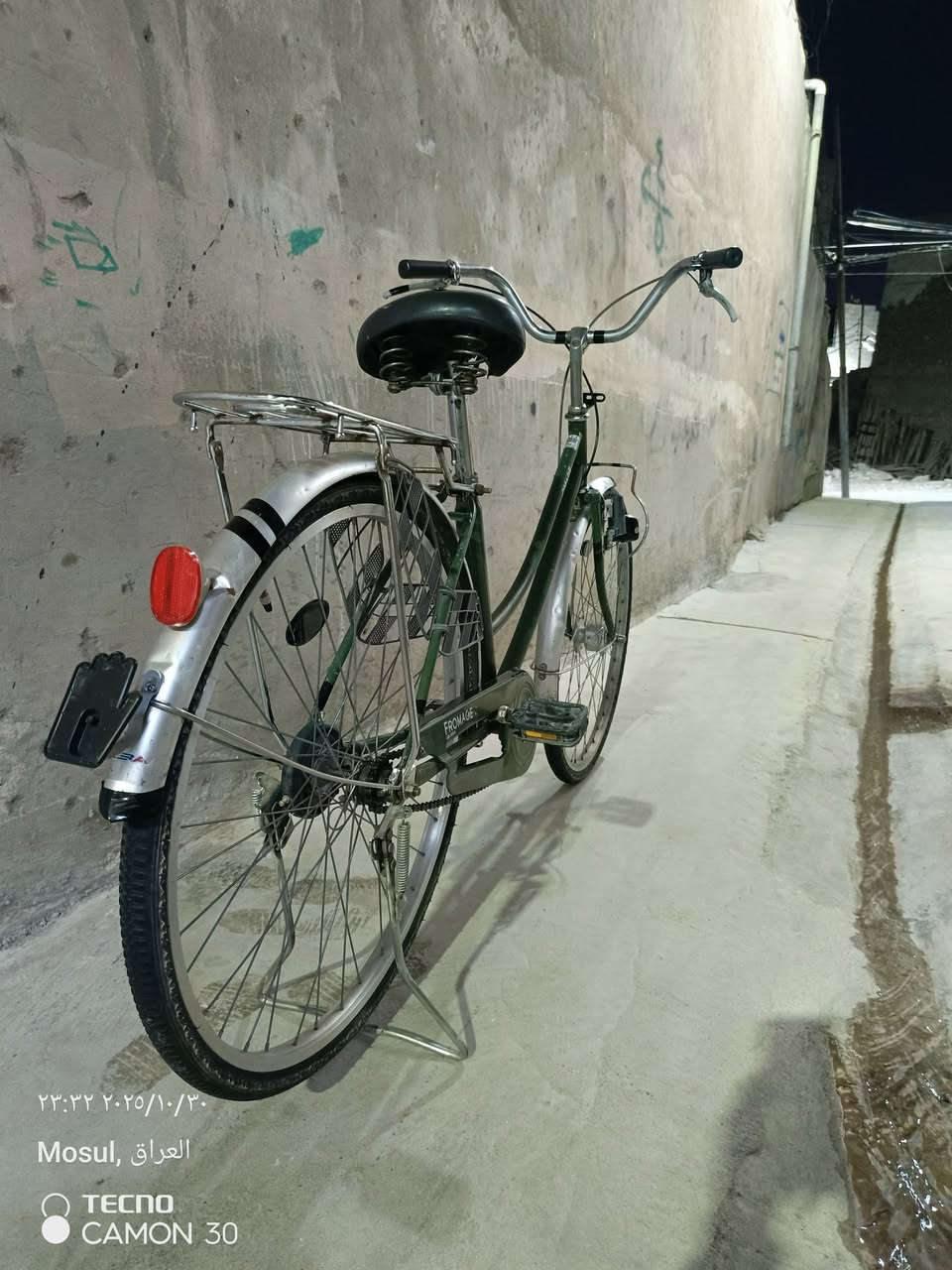 ا
السلام عليكم 
بيسكل عبد الحليم للبيع 
نوع الشركه فورماج 👌
بيسكل كامل مكمل بس بي بل بايدر صجم مكسر موضح بل فيديو يكلف 10 الاف دينار . وبي شبر صبخ بل لشه.؛بعد كلشي بي شرط 
بيسكل مال روحه وجيه حيل مرتب
والسعر حيل مناسب 30 قفلو ٢٩ ما ابيع
موجود بل خاص وموجود عل هذا الرقم ***********
العلوان موصل جانب الايمن منطقه النبي جرجيس.:

البيسكل هي الفسفوره مال جاملغ انكسرت بس
