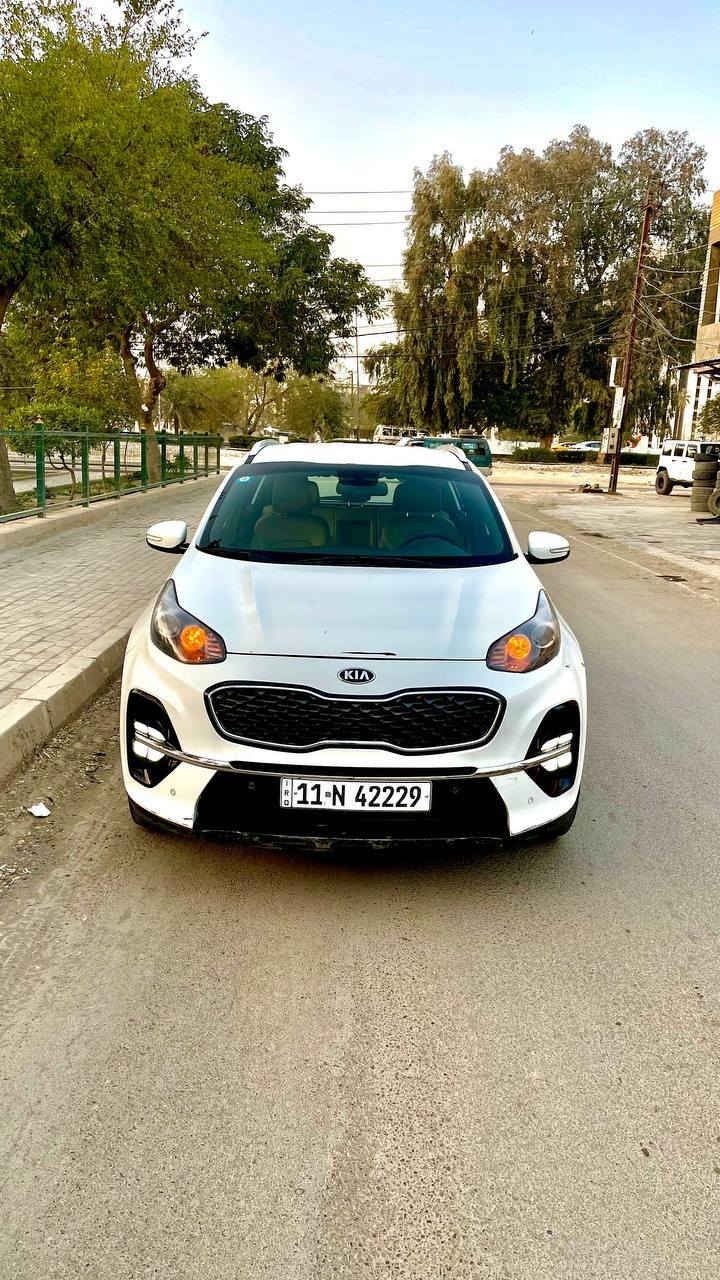 ﷽  سـبـورتـج خـلـيـجـي موديل 2019  الـسـعـر 180 ورقة وبيها مجال  انـتـبـه رقم بغداد (  مـمـيـز )  بس سعر الرقم ( 60 ورقة )  مـكـفـولـه كفالة عامة عدا البنيد مبدل بلادي اثر طخة خفيفة وموجودة صور الطخة وبارد كد شبر بالباب السائق  فقط . داخـل مـلـكـي الـسـيـارة بأسمي  الـعـنـوان بـغـداد الـدورة شارع المصافي . 
 *********** . *********** 
أبـو هـيـثـم الـجـمـيـلـي ☆
