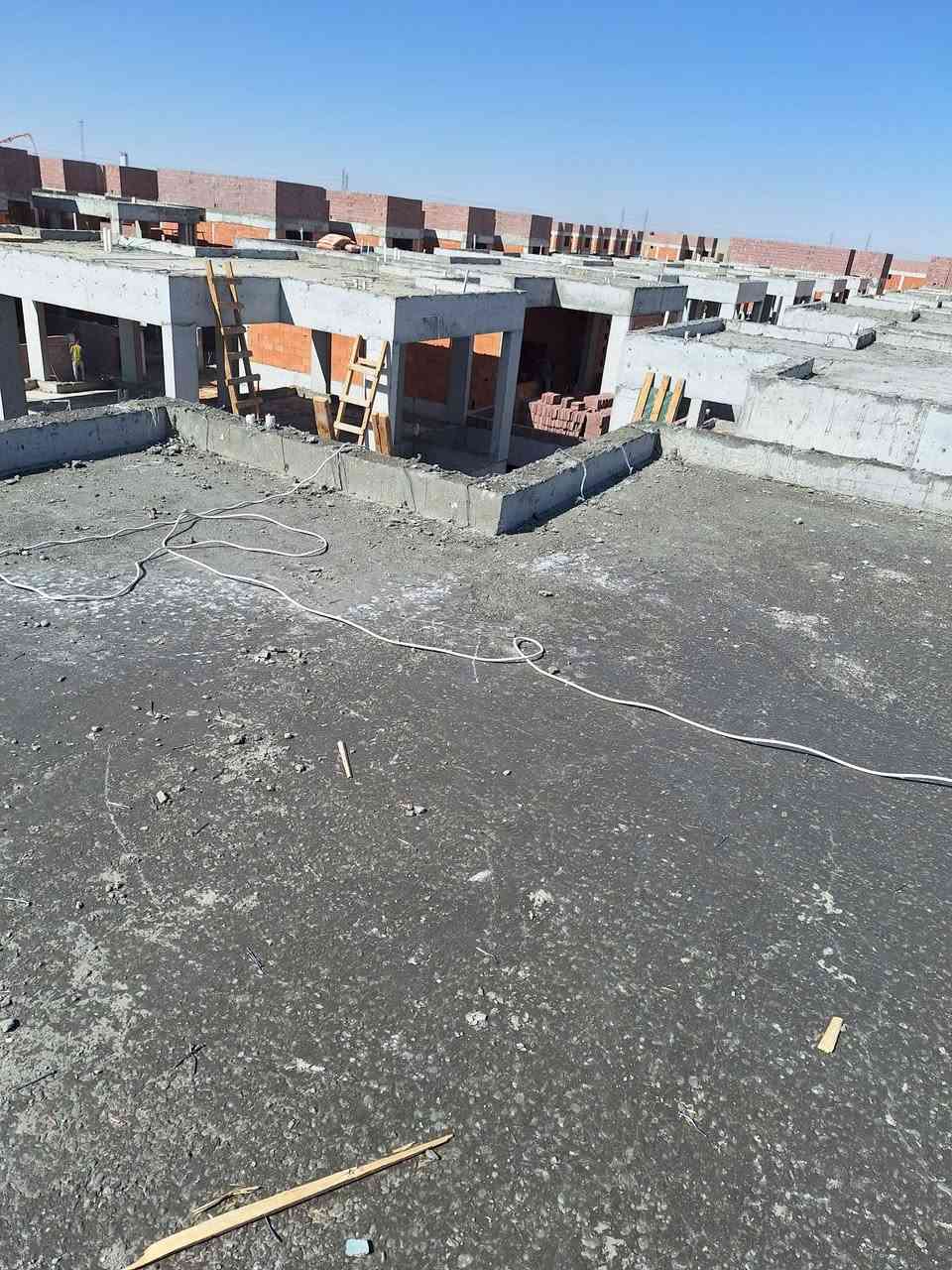 السلام عليكم يوجد كادر نجارين مسلح مصريين متفرغ نبحث عن عمل قطعي فقط شغل درجه اولى تسليم مهندس ويوجد لدينا صور وفيديوهات للعمل السابق رقم التليفون ***********
