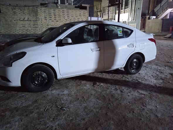 سلام عليكم سني هندي زيرو موديل ٢٠٢٤ ضمان السور  شباك وعلامة جديد نحلة السياره زيرو ماشية ٧٧ كيلو فقط من الشركة للبيت رقم بغداد تتحول باسمك كبل مكانها الغزالية رقم *********** السعر ١٤٣ وبيه مجال بسيط
