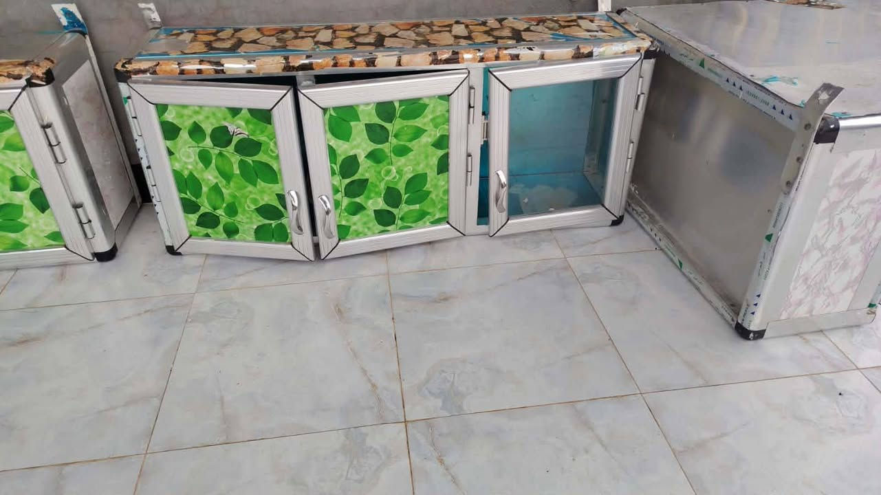 البيع كامنتر نضيف حطاطه ٣متار وسنك متر ونص ٢٥٠ وبي مجال لشراي


**إذا كنت صاحب هذا الإعلان وتريد حذفه لأي سبب، رجاءا أرسل رسالة إلى الدعم الفني**