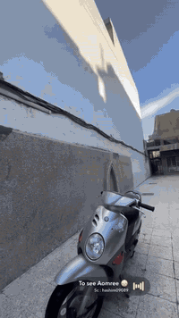 السلام عليكم فله للبيـع 2014 قبل3اسابيع نازله من الرمبه الدراجه فول الفول مابيهه نقص برغي مكينه تخبل دراجه بحالت الوكاله سعر خاص. ***********
