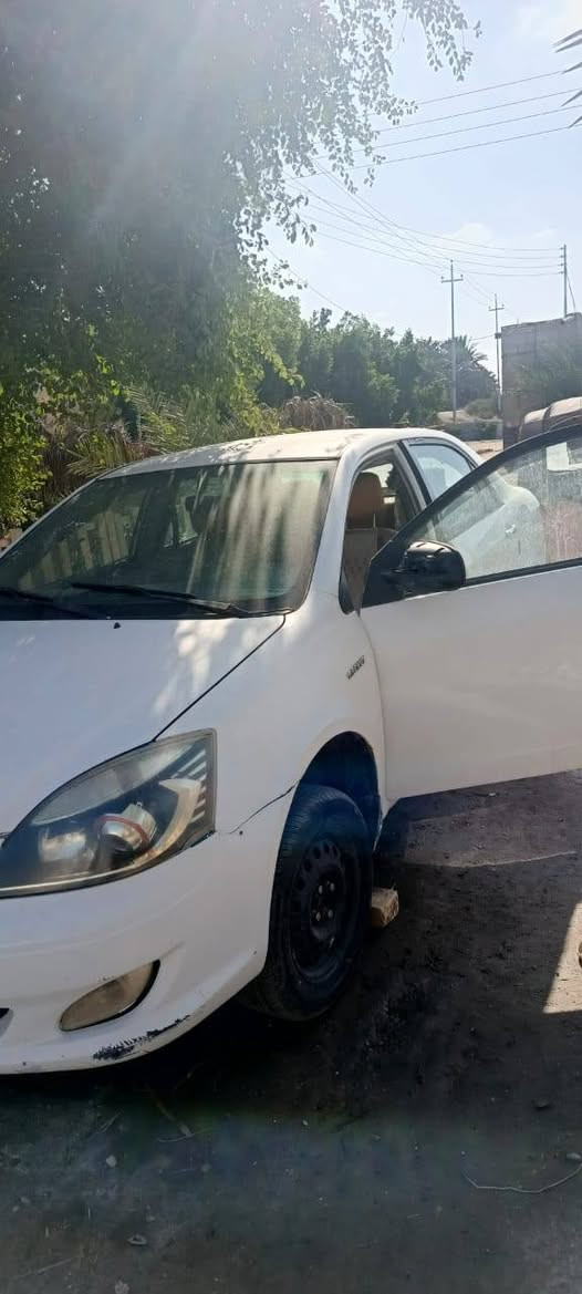 سيارة جيلي موبل موديل 12 گير محرك مكفول كهربائيات شغاله رقم بصره سنويه عضم للاستفسار اكثر الاتصال على الرقم ***********
