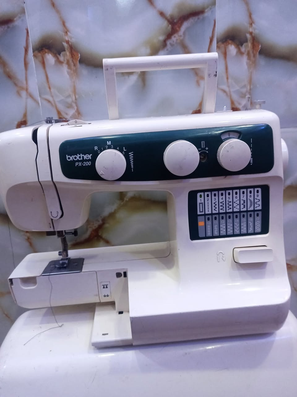 السلام عليكم
مكينة خياطه للبيع السعر 170 وبيهه مجال
مكاني النجف الاشرف الشراي يتصل
***********
