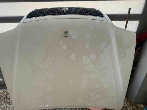 غراض ملكه للبيع
باب سائق ، باب خلفيه سائق ، جملغد 2 ايمن و ايسر ، بنيد ، قبق جنطه 
للبيع.      ***********
