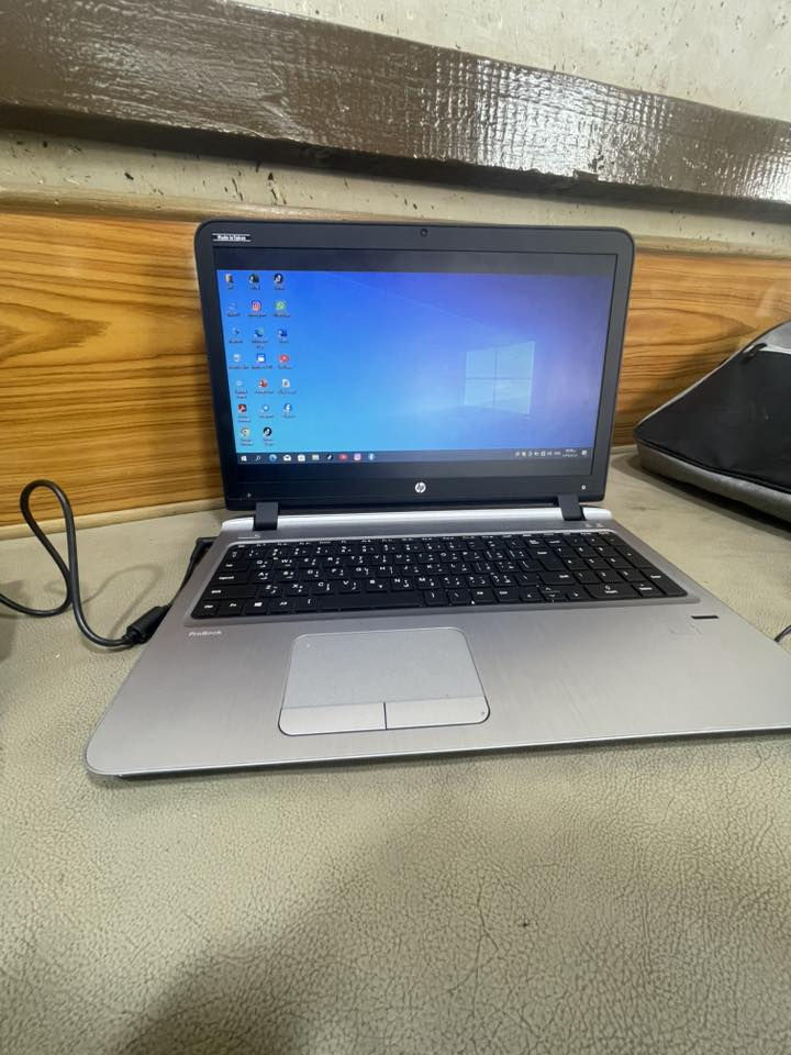 حسابه مستخدمه شي قليل للبيع مع جنطه ومواس وجنطه كامله السعر 275الرقم ***********
