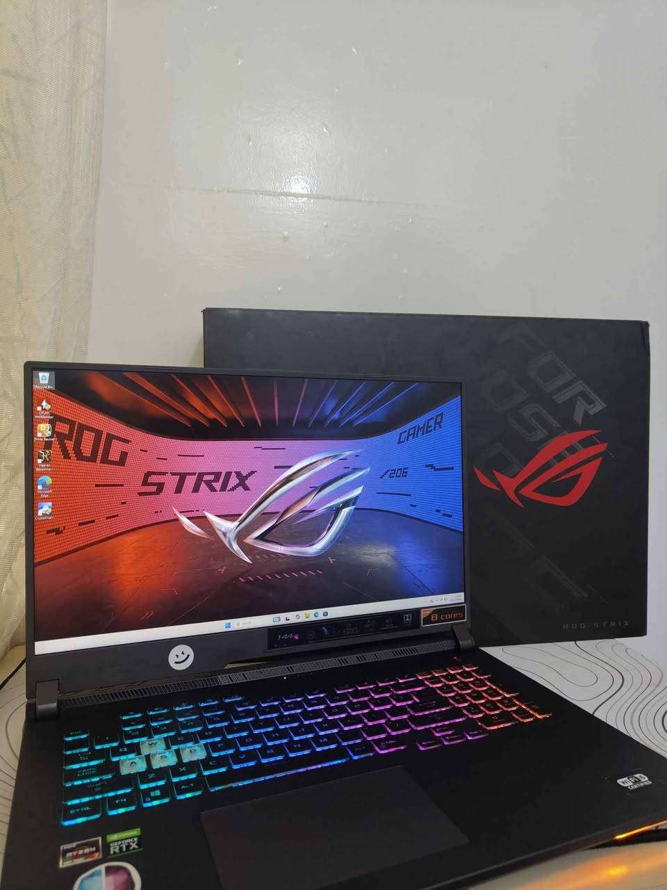 ئەمجارە لاپتۆپەکە زۆر تایبەتە شاشەکەی ١٧.٣ ئنجە😁
زۆر کەم ئیشی کردووە کامل ئەشیای لەگەڵایە وە جانتایەکی مارکەش هەدیەیە 💼

نرخ تەنها:٩٥٠,٠٠٠
تکایە هیچ معامەلەیەکی تیا نیە 

ASUS ROG STRIX G17
CPU: Ryzen 7 4800H (8core😱)
GPU: RTX 3060 6G. (130watt🤫)
RAM: 16GB (3200 mhz)
SSD: 512 SSD
SCREEN: 17.3 144hz😁

🚕گەیاند بەردەستە بۆ هەموو کوردستان 
بۆ حجز کردن نامە بنێرن 
***********
*********** حلبجة, السليمانية
