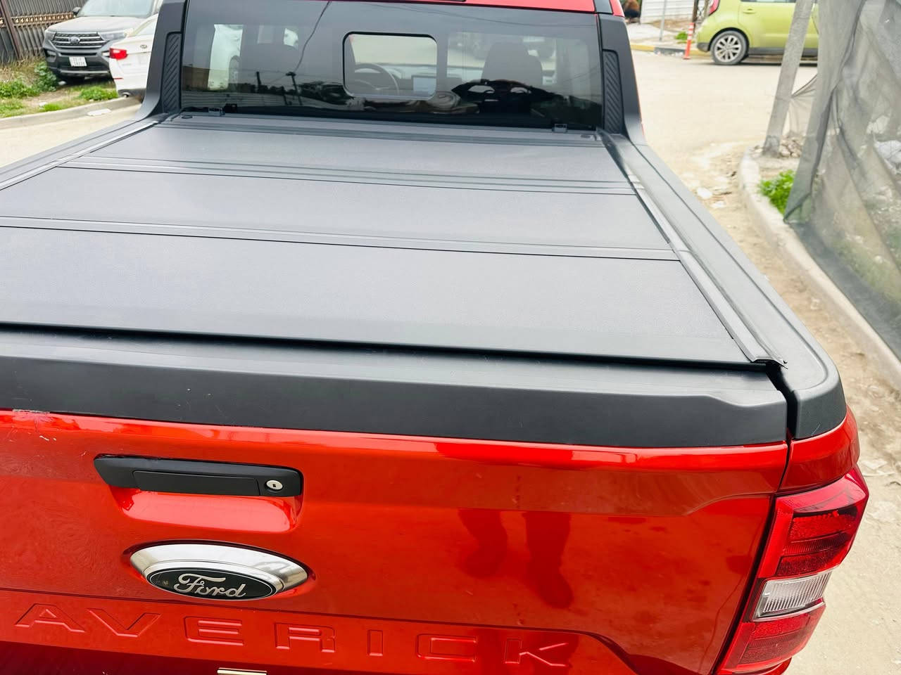 السلام عليكم فورد مافريك 2024 السيارة وضع الشركة ماشية 13 الف اخت الزيرو عنواني بغداد الاعلام سعرهة 205 / *********** وبيهة مجال بصيط
