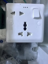 بورد تشغيل • بي واي دي • شنايدر