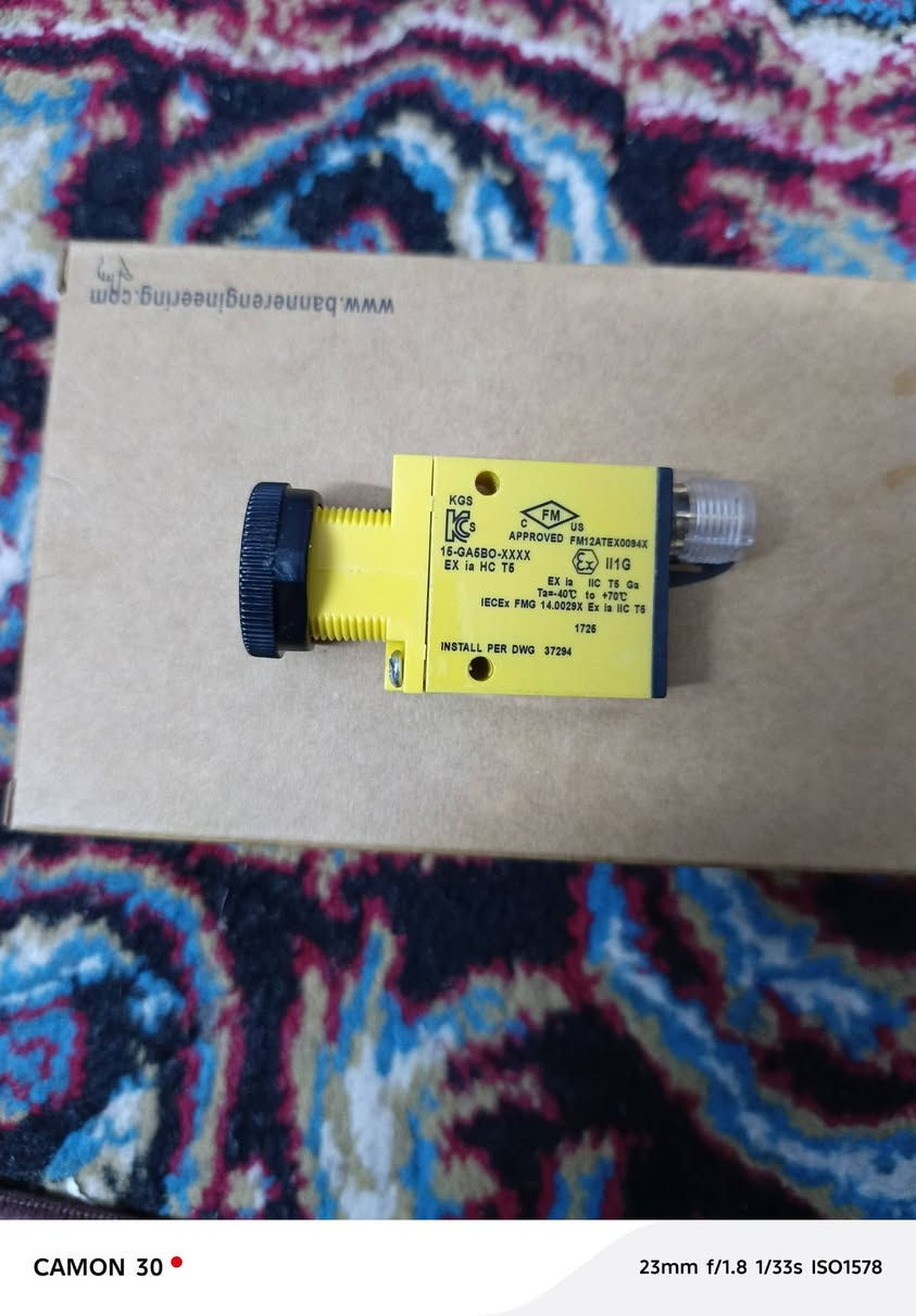 السلام عليكم متوفر اربع قطع


**إذا كنت صاحب هذا الإعلان وتريد حذفه لأي سبب، رجاءا أرسل رسالة إلى الدعم الفني**