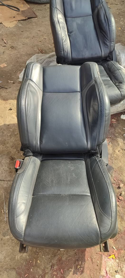 كشنات فول تدفئه تبريد حضن للبيع السفسار اتصل *********** المكان ناصرية قضاء قلعة سكر
