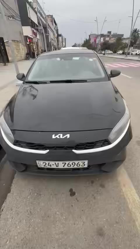 ✅سلام وعليكم
✅كيا فورتي موديل 2022

✅ ماشي 56 الف مايل    

✅سيارة مرقمه دهوك و بسمي 

✅سيارة ضرر جاملغ امامي جها سكن و حافت بوليند بدون دواخل  و بيها ثلاث قطع كلير امريكي بدون ضرر 

✅مواصفات 
✅تحكم استيرن جهتين
✅كروز سرعة
✅تحديد مسار
✅ايقاف ذاتي 
✅رادار امامي وخلفي 
✅ويل كب 
✅حساس تاير
✅شاشة كبيره تدعم كار بلي واير ليس 
✅كامره دواره 

✅محرك 2000 دوش 
✅سرعة ثلاث وضعيات قياده 
 
✅بعد بيها مواصفات هواية 

✅مكان سيارة دهوك افروستي 

✅للاستفسار اتصل على ارقام تاليه

***********✅

***********✅
