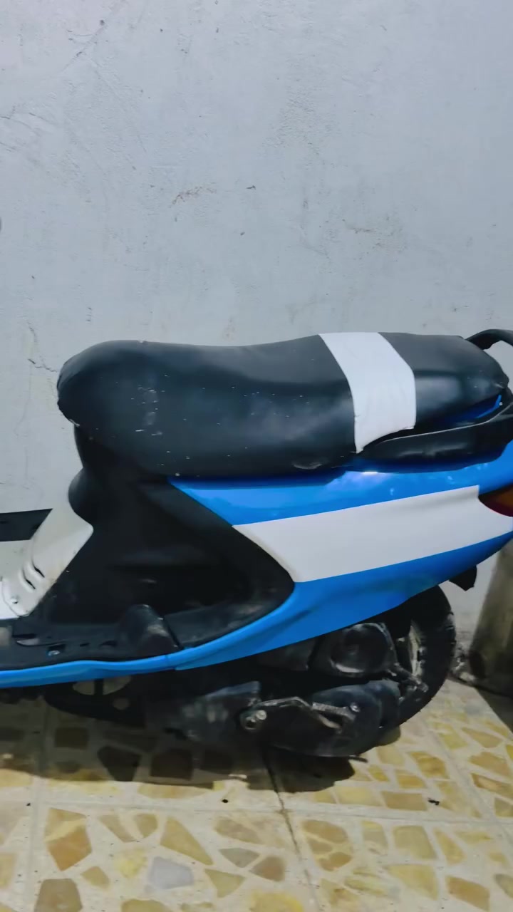 مراوس بماكس او بيع. 
سلام عليكم فراشه للبيع مكينه ستوني مجفت صفاكات مال 55 مكينه. صالنصه سبع الوان جديده اكسن جديد كفر جديد عوزها بس سلف وكلجات لان شلعتها مو قويه. لباقي كله جديد كابريته البلاديه. ستفسار خاص مكاني شاميه


**إذا كنت صاحب هذا الإعلان وتريد حذفه لأي سبب، رجاءا أرسل رسالة إلى الدعم الفني**