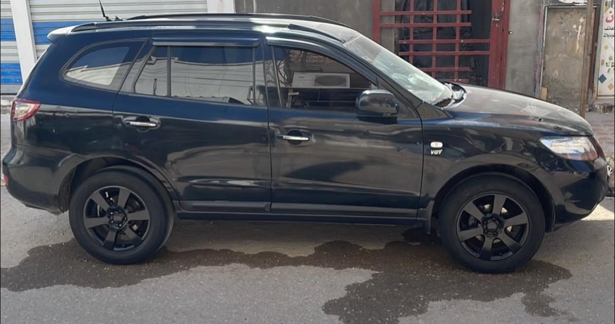 سنتافي موديل ٢٠٠٩ كاز كص جنطه  سيارة جاهزه كل نقص مابيها مراوس اوباما او جارجر ٢٠١٥ او بيع ٦٠ وبيها مجال 

‭٠٧٨١ ٠٥٠ ٧٧٥٤‬
