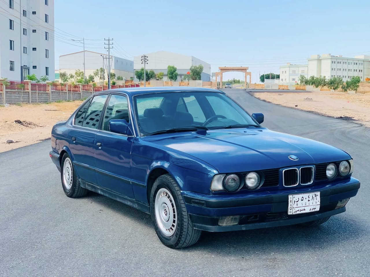 خوار بازاڕ 30$✅مجال
BMW 1990 
سەنەوی و ڕەقەم نەینەوا بە شەرتی حاسیبەو ئەوەلیات
520 گێڕ عادی مەکینەی ئەوروپی لۆکی خراوەتە سەر
بێ دەعم و لێدراو  موس و بڕاوە بە شەرت
زۆر نابێ فڕن کراوە هیشتا پۆلیش نەکراوە کامل تعمیر
تایەی تازەو بێ تەقەو ڕەقە کوشن جڵد و ٤ جام کارەبا
لایت زینۆن بێ نوقسانی ماڵی دۆستە 
بەقەی لاکشمی بایە بەنزینی نەخوارد بیتیرۆ 
⚜️گۆڕینەوە و قەرز نیە ⚜️
شوێن : کەلار
***********
