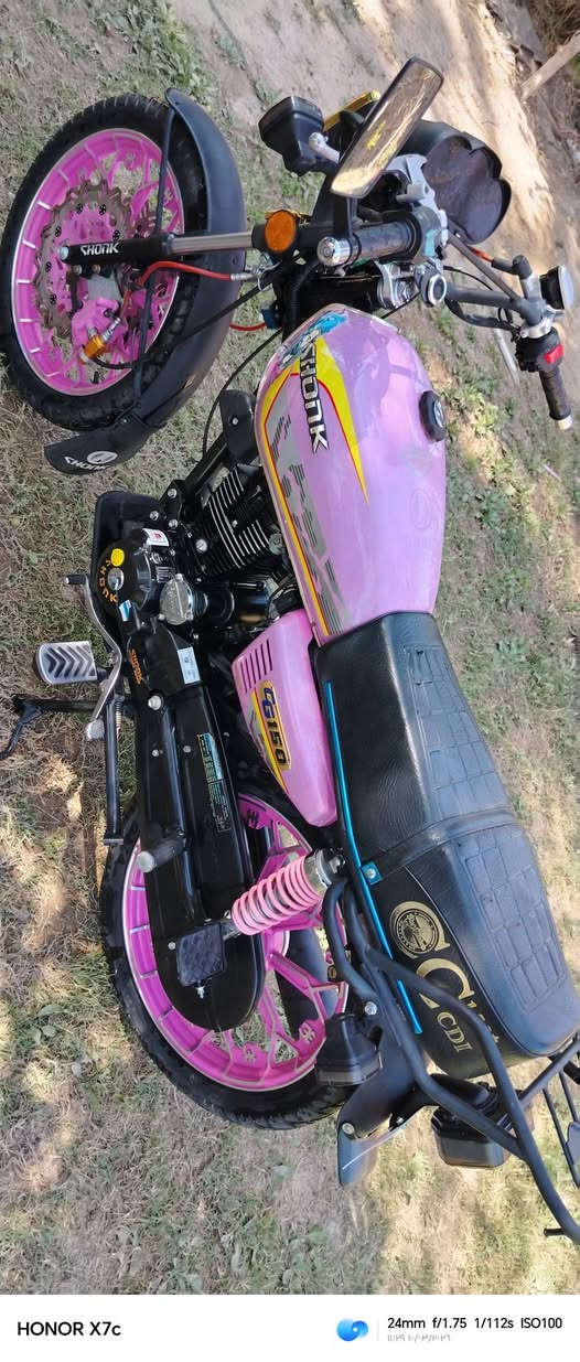 دراجه للبيع سيفان مديل 2025 مكفوله أوراق سكنر بابل الحمزه الغربي السعر 875 بيه مجال تتواصل خاص


**إذا كنت صاحب هذا الإعلان وتريد حذفه لأي سبب، رجاءا أرسل رسالة إلى الدعم الفني**