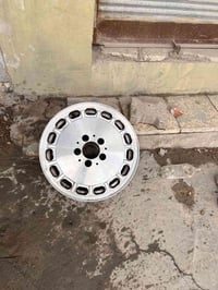 مرسيدس • مقاس 15 • حي ميسان