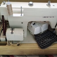 مكينة خياطة • استعمال 3 أيام • قفل النجف