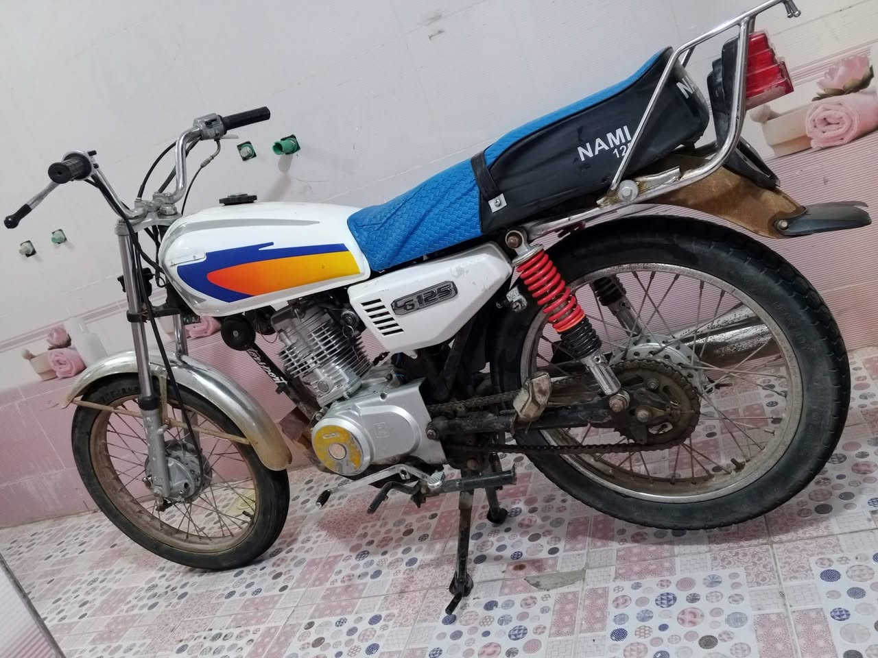 دراجه ايراني اداوات للبيع للاستسفار التواصل واتساب على هذه رقم  ***********
