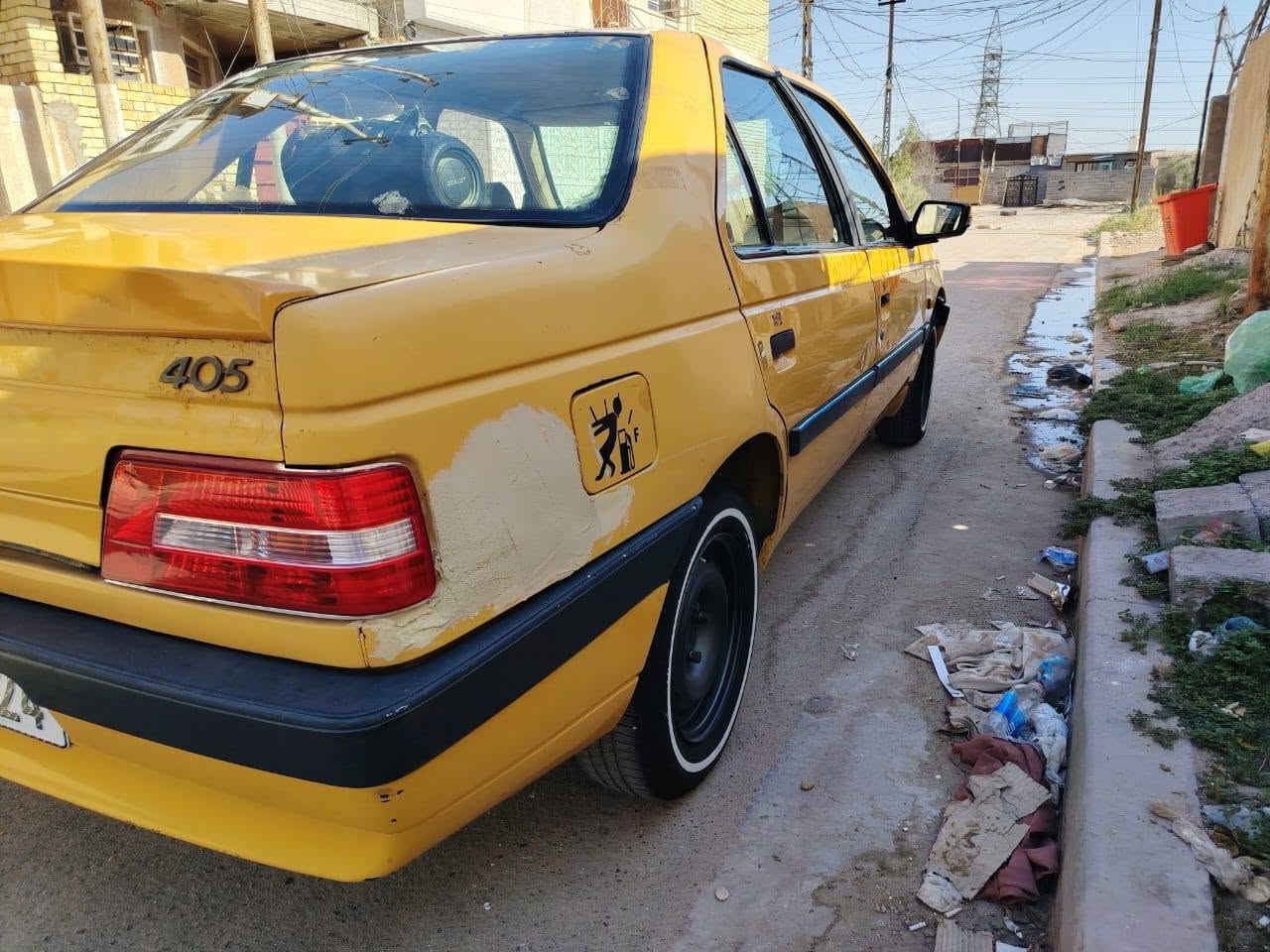 بيجو لميس ٢٠١٥ مكينه وكير جدد
تبريد ثلج حدادية جديده  غرفتها نضيفة حيل
بيها ملاحضات بسيطة بالكشر السعر ٢٩ قفل 
مصفره هيئة و غرامات تحويل ثاني يوم مكاني بغداد الشعب
***********
