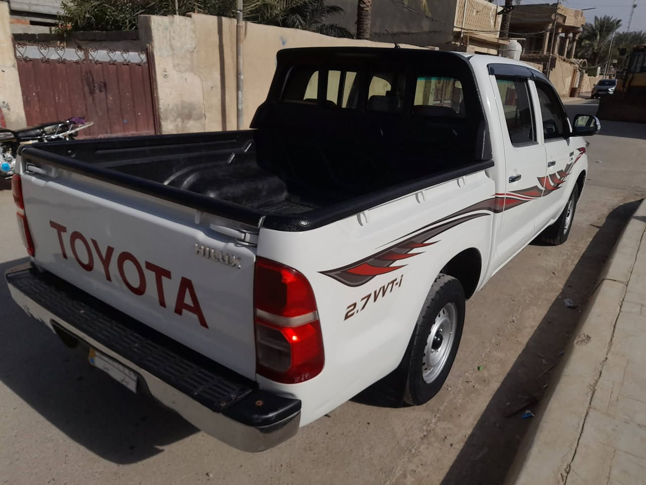 سلام عليكم بيكم تيوته مديل 2014 رقم ديالى ألماني شرط التحويل سنويه نافذه شاصي 12 كير اوتوماتيك مكينه لا صرف ولا بخار السياره بيها قطعتين بدون داخل بيع او مراوس سعر السياره 190 ورقه العنوان ديالى رقم كنعان رقم الهاتف ***********
