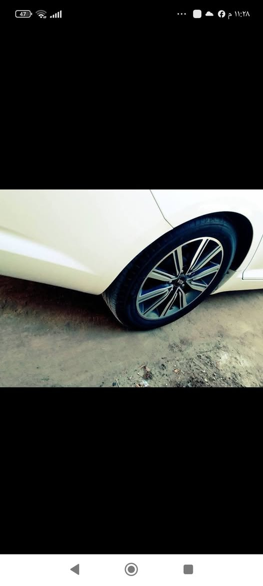 سلام عليكم كيه اوتيمه 2014 كفاله عامه ماشيه 140  محرك 2400دوتحويل ثاني يوم رقم بصره 
لأ ستفسار ***********
