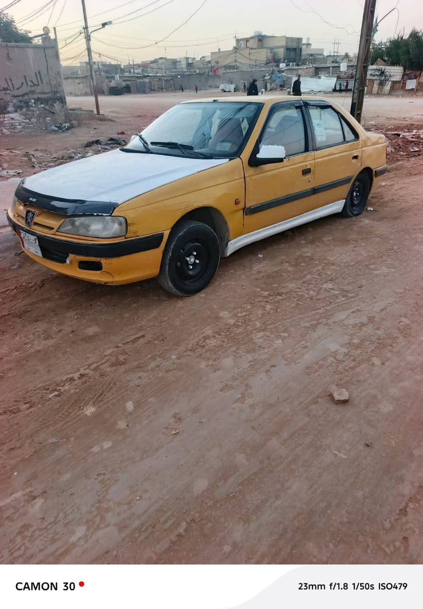 سلام عليكم بيجو بارص مديل 10
مكاني نجف حولي وره الملعب
كير جديد مكينه بيه خيط بخار جانت كايمه اشتريت وحده  موجوده عندي بس اشدها حداديه جديده بور جديد باتري رقم بغداد مميز السيارة احلى من الصور سعر 15 ماندل راعيها رقمي *********** مستعجل على بيعتها
