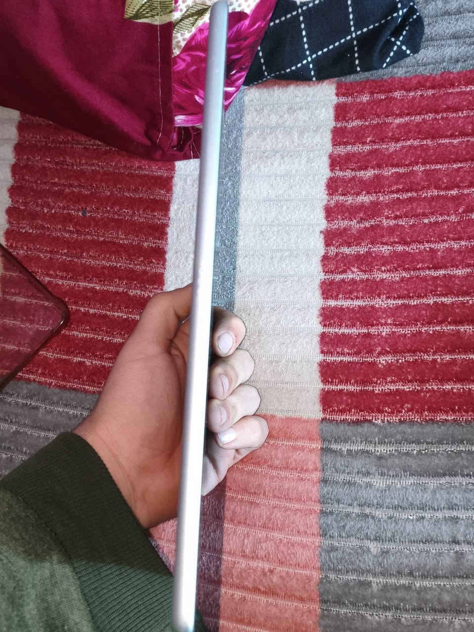 سلام عليكم
ايباد 9 للبيع او المراوس ببلي 4 او اكسبوكس سيريس

ذاكرة 64

نضيف حييل مامفتوح ولا مصلح نهائياً وشرط شخط مابي وحتى لزگة الشركة ما مبدلها
بطاريته ما اعرفها شگد لان ماتطلع، بس مايصرف شحن ويمشيك اقل شي 4 ساعات صافي بالبوبجي، 
60 فريم ببجي
ملحقاته، شحانة وباكيت. 
سعره 300 وبي مجال واللي يريد خل يراسلني خاص


**إذا كنت صاحب هذا الإعلان وتريد حذفه لأي سبب، رجاءا أرسل رسالة إلى الدعم الفني**