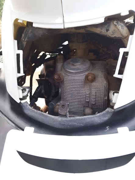 السلام عليكم شباب دراجه بريز نوزل سكليتر خطين ياباني بلاديه كلها مختمه مكفوله كفاله عامه دراجة نفس ما جاي اشوف بلصور دراجة كلش نضيفة سبب البيع محتاج افلوس مكاني بغداد سبع قصور قرية المسعود سعرها 650 وبيها مجال الله شاهد مو هاذ سعرها الدراجة مال رمبة بس  محتاج الله شاهد متواجد على الخاص ومواجد على الواتساب *********** الرقم الثاني ***********
