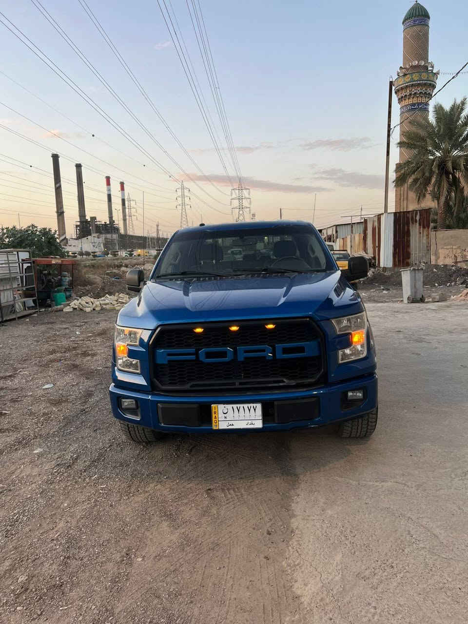 سلام عليكم 
فورد F150 موديل 17 محرك 6v 
سعرها 155$ بيها مجاال بسيط
***********
