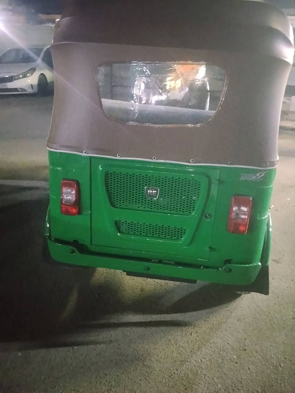 سلام عليكم 2021شهر 12 كفاله عامه ماعده دوس معمره  لباقي شوفت عينك كامله مكمله تخم تاير شركه   بكاني حسينية راشديه تحويل ثاني يوم 8400 بيهة مجال بصيط رجان لمو شراي يعبر لمنشور ***********
