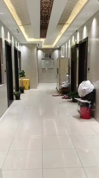 شقة • إيجار • شارع عمر