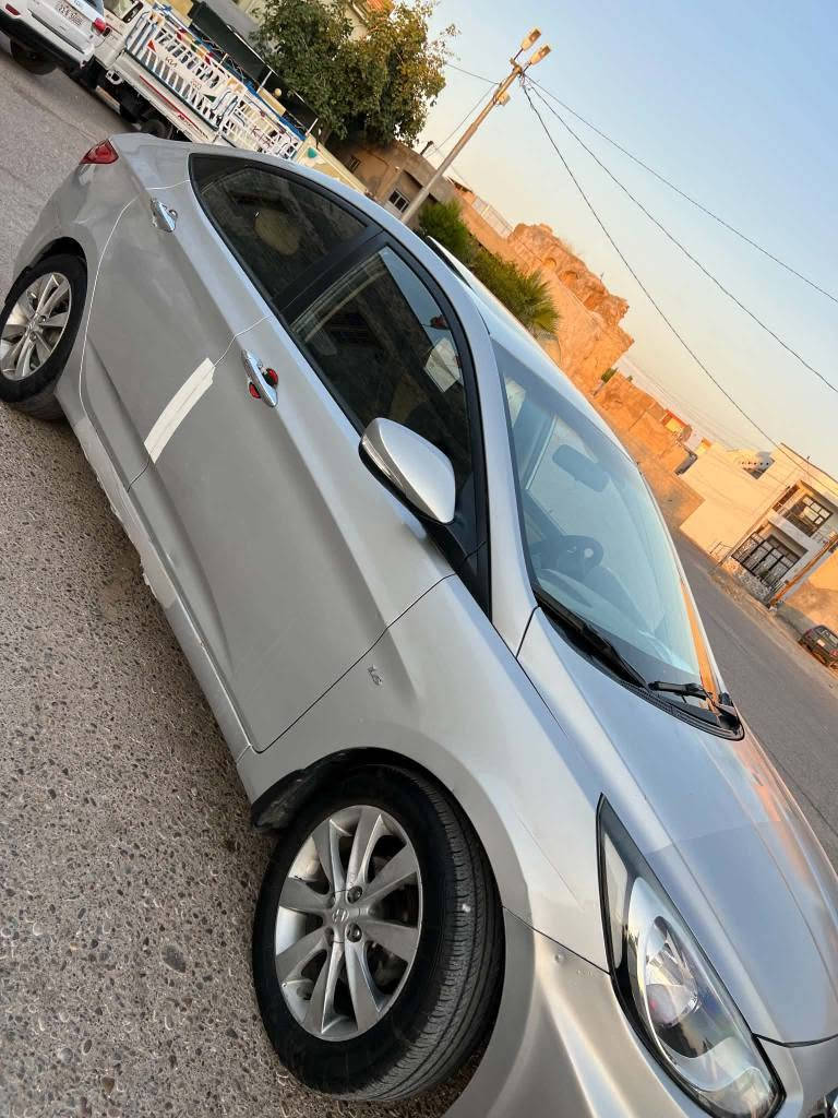 هۆندای ئەکسێنت مۆدێل 2011 فول مواسەفات سڵایت تۆماتیک  و عادی ناو زەرد سوکان ڤۆلیوم ئیکۆ چوار جام کارەبای مەکینەو تەبریت بەشەرت سەیارەکە توندو تۆڵەوبی مسرەفە بۆياخ ٢ پارچه بونيت و چاملخي دواوه بي ناو گرتن سەیارەکە ناوی جوانەهەیکەلی ڕێکە نرخی ٨٨ کەمێک مجال مشته ري نيت سه رمان مه ايشينه شوین کفري ژم *********** السليمانية, العراق
