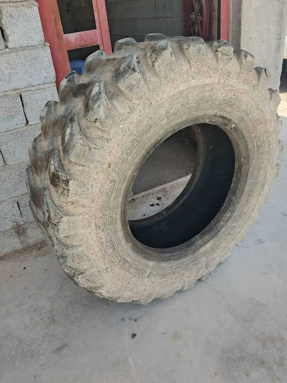 للبيع زوج تايرات شفل70نضافه 50بلميه ‏‪***********‬‏

