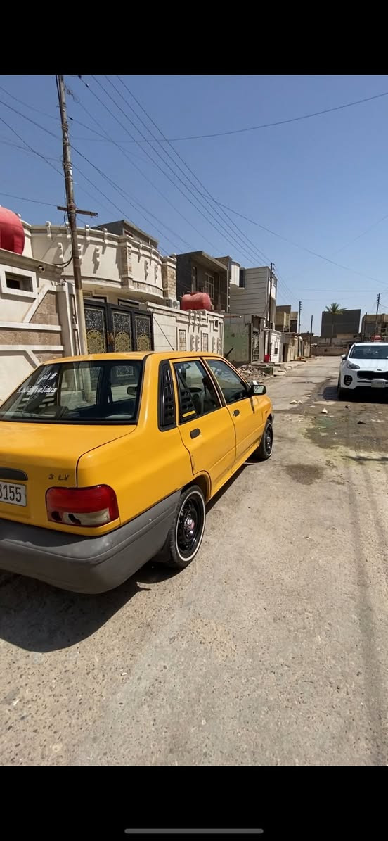 سلام عليكم سايبه البيع موديل 2012سياره مكفوله من الشواصي والخياسات والتحويل السياره بسمي تحويل ثاني يوم رقم انكليزي بس المحرك بي خيط تبخير والكير مالته مطشر ابيعلك كير كايم مكان السياره بغداد ابو غريب السعر 26
📞***********
 هاذه الكورك بي واتساب***********
