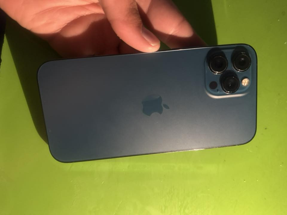 📱 للبيع: iPhone 12 Pro Max
💾 السعة: 128GB  

🔧 مبدل كاميرا  

✨ الجهاز لوك (نظيف جدًا)  

💰 السعر: 350,000 دينار عراقي  

📞 للجادين فقط: ***********  

🔥 فرصة حلوة، الجهاز مرتب وسعره مناسب

📱 للبيع أجهزة iPhone 🔥  

1️⃣ iPhone 11  

💧 وتر بروف (مقاوم للماء)  

✨ جهاز نظيف وجاهز  

2️⃣ iPhone 15 Pro Max  

💧 وتر بروف (مقاوم للماء)  

⚡ أحدث إصدار وأداء قوي  

📞 للاستفسار والشراء: ***********  

💬 للجادين فقط  

🔥 أجهزة مرتبة وبسعر مناس
