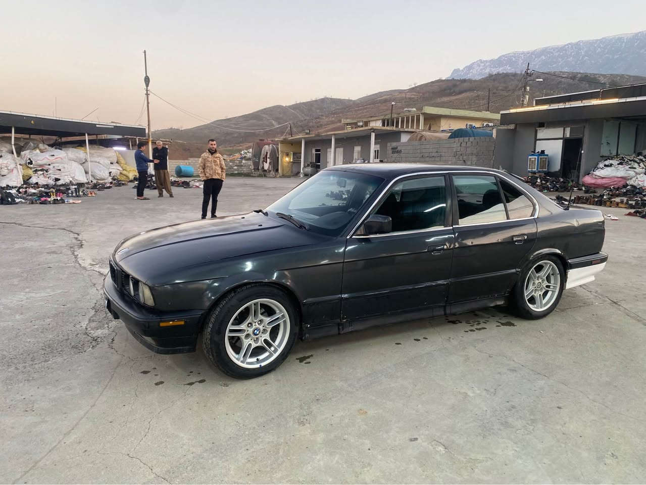 باس گؤرينةوه به شتيك به دلم بئت مؤديل 93بيلاد 525تؤماتيك 2پارچه بؤياخ بئ لئدران گيرو مةكينةى زؤر بئ حةيبه بةشةرتى فيتةر ئارم سليمانى تةبريد گةرمو سارد جام كارةبة ئاوينه كارةبة قفل مةركةزى 250مةسراف نيه Colombo, Sri Lanka


**إذا كنت صاحب هذا الإعلان وتريد حذفه لأي سبب، رجاءا أرسل رسالة إلى الدعم الفني**