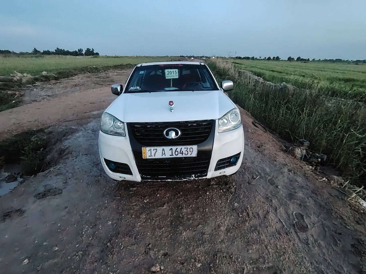 سلام عليكم للبيع بيكم كريت ول موديل 2015مكفوله كفاله عامه سياره جديده كلش رقم مثنى سنويه جديده لل 2031 تخم تاير جديد حداديه جديده السياره عليها ادامه كامله محرك لاتنقيص ولاتبخير لاخياس ولاكص على وظع الشركه المكان ديوانيه الحمزه  الشرقي  السعر 80وبيها مجال للستفسار اكثر اتصل على الأرقام ***********
***********
