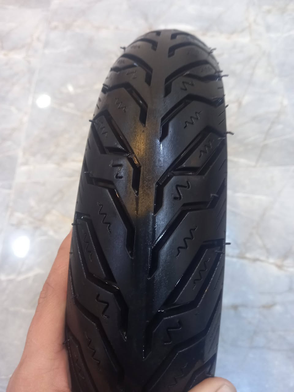 تاير وويل خلفي مال بزون شرط التاير ما لامسه الكاع والويل مصطره سعر 10 قفل


**إذا كنت صاحب هذا الإعلان وتريد حذفه لأي سبب، رجاءا أرسل رسالة إلى الدعم الفني**