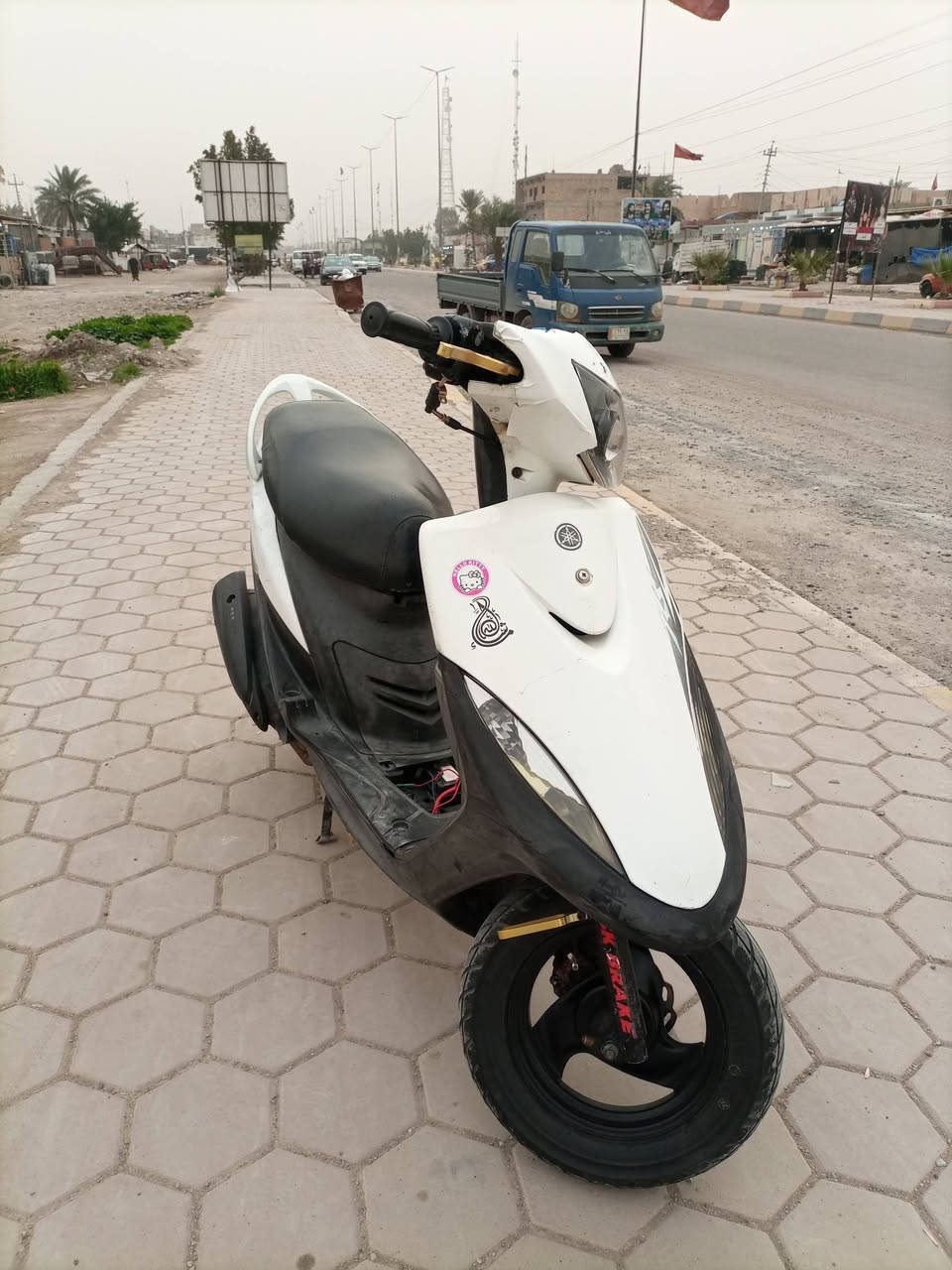 سلام عليكم شباب
ماكس عدله بلاديه مكينه مكفوله كفر ختم وي مكينه
دراجه بيها نواعم يدات بريك وملقط ودبل خلفي وفلنجه وكابريتر اربع ولف مختلف مال تفصيخ دراجه نقصها بس سيم كيلو متر وبريك الامامي شغال بس اني لاغي وقبق الباتري موجود بس اني مشاده سعرها ٧٧٥وبيها مجال حك جيه مكاني ديالى خان بني سعد رقمي *********** متواجد واتساب وخاص
