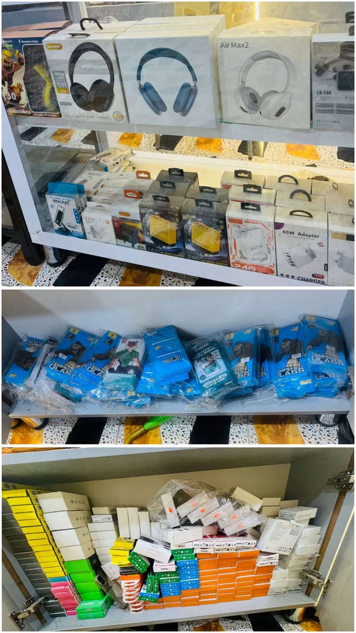 السلام عليكم 
(مكلف بالنشر)
فرصة استثمار لليريد يستفاد منها
محل موبايلات كامل للبيع ( بسعر الجملة )
العنوان / الدور - تل البنات
تفاصيل اكثر اتصل ع الرقم :

‏‭0771 807 3816‬
