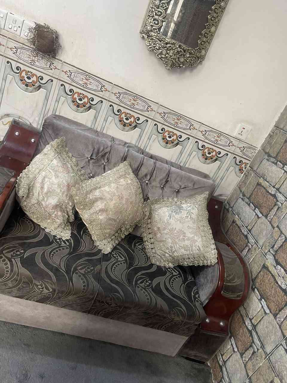 تخم للبيع عشر مقاعد ب ١٠٠الف مستعجله ع بيع


**إذا كنت صاحب هذا الإعلان وتريد حذفه لأي سبب، رجاءا أرسل رسالة إلى الدعم الفني**