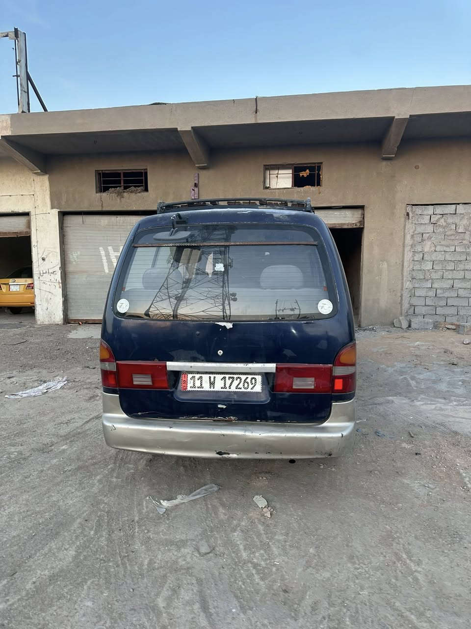 السلام عليكم كيا بريجو
موديل 1996
سياره نضيفه 
وما ناقصه كلشي مكفول كير مكينه جديده 
تجي اطك سويج وتروح سعر مناسب 
رقم صاحب السياره *********** 
مكان واسط الكوت
