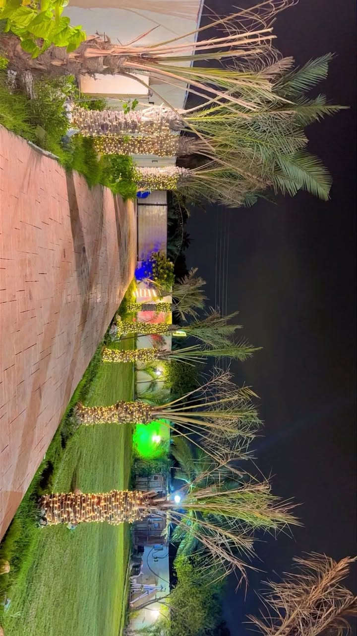 مزرعه تولين مكانها الدوره للحجز ***********
