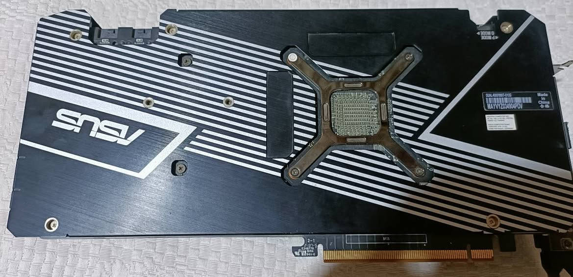 السلام عليكم ورحمة الله وبركاته
قطع نظيفه للبيع وكلشي موضح بالصور 

 Asus RX 6700xt 12gb 400
كرت ما مفتوح ثنين فان حراره ما تتعدا 62 
كامل ملحقات وياه كيبل 

Asus prime b450m-k ll 95
بورد نظيف كلش وياه بليته مال معالج 

TFORCE 2*8 3600MHZ CL18 120
لون اسود 

Xpg 1*16 3000mhz rgb 65

 750w
بور سبلاي 70

Cass 3fan COOLER MASTER 60

بعض القطع بيه مجال بسيط والي ياخذ اكثر من قطعه انزله من السعر


**إذا كنت صاحب هذا الإعلان وتريد حذفه لأي سبب، رجاءا أرسل رسالة إلى الدعم الفني**