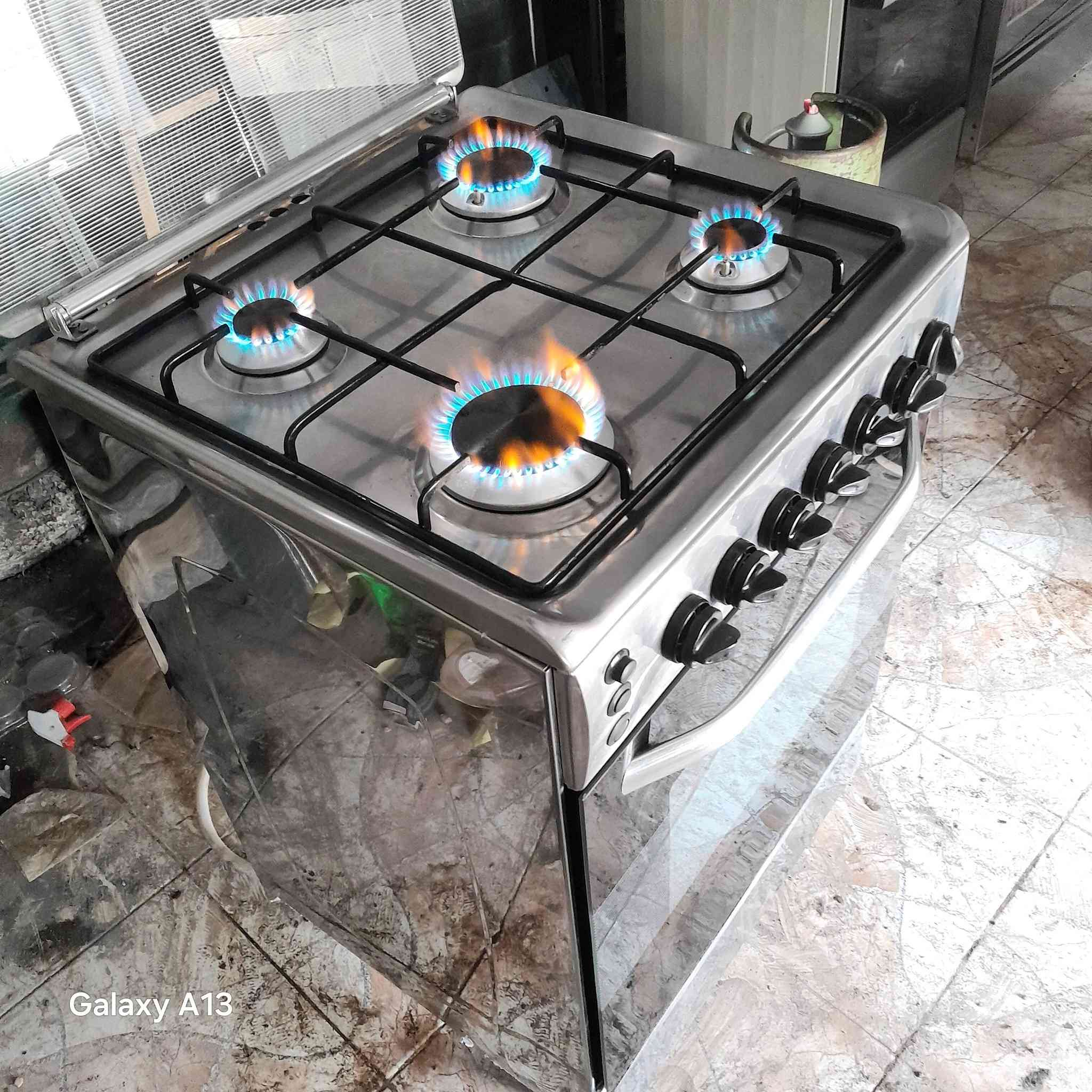 طباخ فرش مصري استيل باب اول اخو الجديد استعمال قليل كوله شغال وعلى الفحص العنوان حي النداء شارع المكاتب وتساب مازنجر موجود ***********
